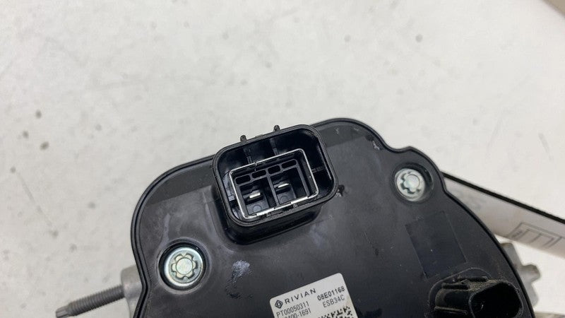 PT00050311 2022-2024 Rivian R1S Air Conditioning A/C Compressor Pump Unit w/ Mount Bracket