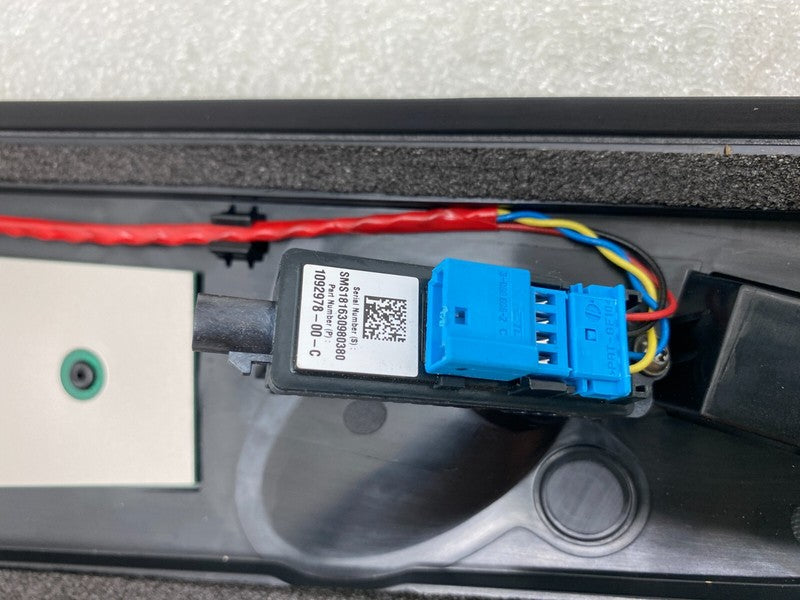 110926390F ⭕ 17-23 Model 3 Driver Side B-Pillar Applique Glass w/ Camera Left 1092978-00-C