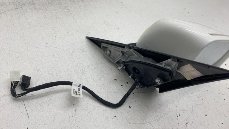 2011-2014 Mercedes-Benz E350 Front Right Exterior Rear View Door Mirror RH White