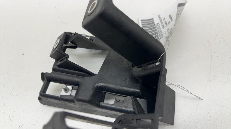 9Y3 867 234 D ⭕ 19-24 Porsche Cayenne Front Passenger Side Blindspot Spot Mount Bracket Right