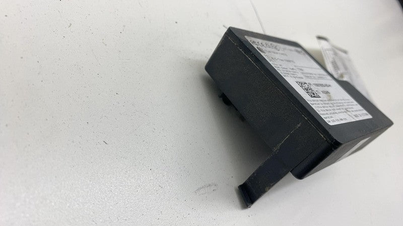 1097855 00 H 2017-2023 Tesla Model 3 M3 Rear Bumper BCM Computer Body Control Module Assy OEM