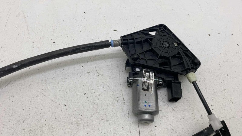 3043239F ⭕ 2017-2025 Chrysler Pacifica Rear Right Door Window Regulator & Motor 3043239F