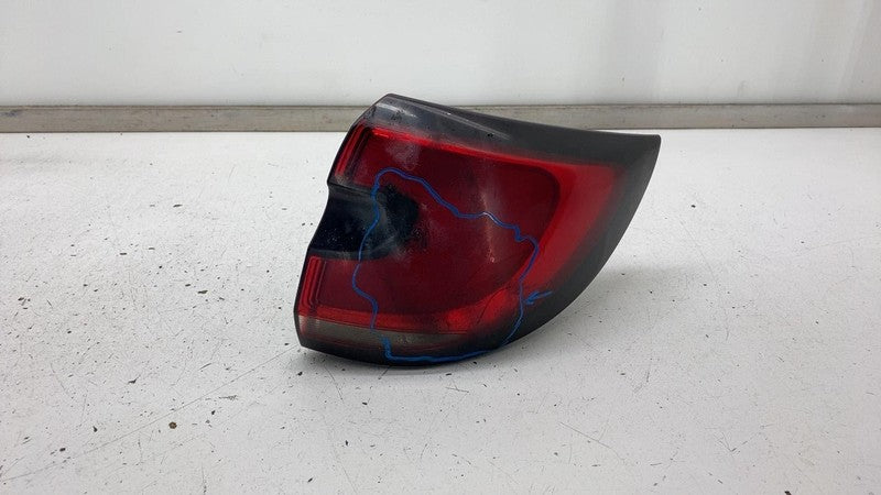 68424932-AC 2021 2022 2023 2024 Chrysler Pacifica Passenger Right Side Taillight Lamp Assy