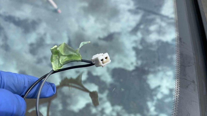 102163401C ⭕ 12-14 Model S Windshield Heated Wiper Area (Lower Mount Mirror) 1021634-01-C