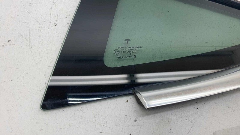 108070300H ⭕ 2017-2020 Tesla Model 3 Rear Left Quarter Fixed Window Glass LH 1080703-00-H