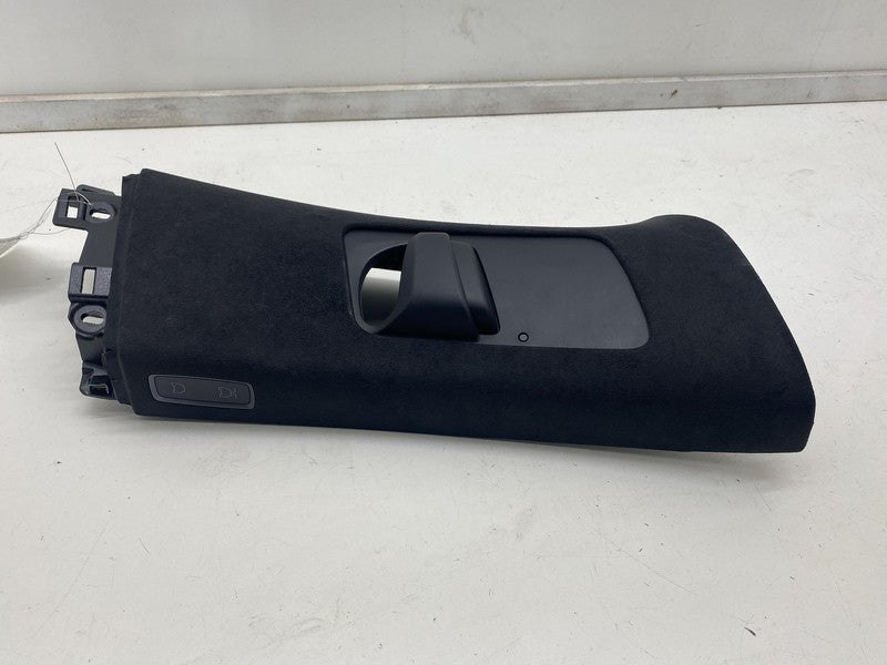 1035954 16 I 16-20 Tesla Model X Passenger B-Pillar Upper Trim Cover Panel Right 1035954-16-I