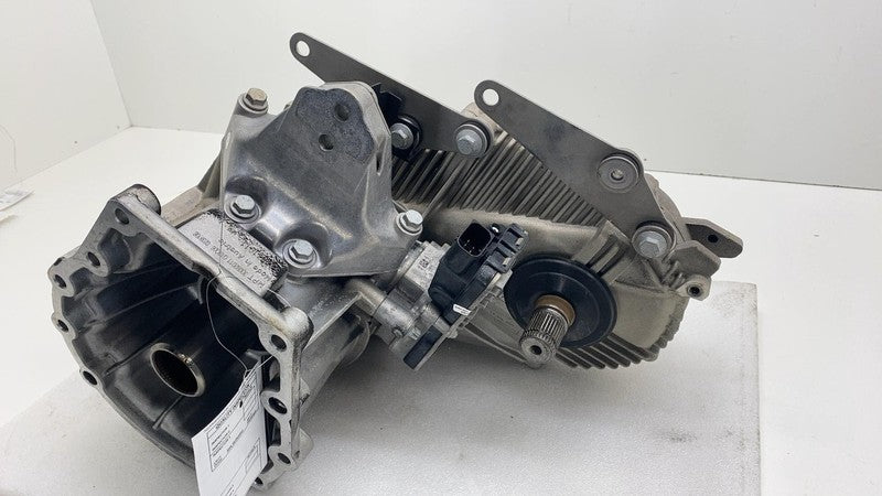 7L0399649E 2011-2018 Porsche Cayenne S Transmission Transfer Case Gear Box 4.4L