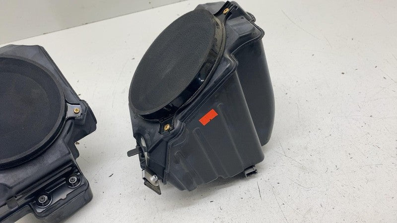 68223343AA ⭕ 15-17 Jeep Wrangler Left & Right Subwoofer Audio Speaker 68223343AA/68223344AA