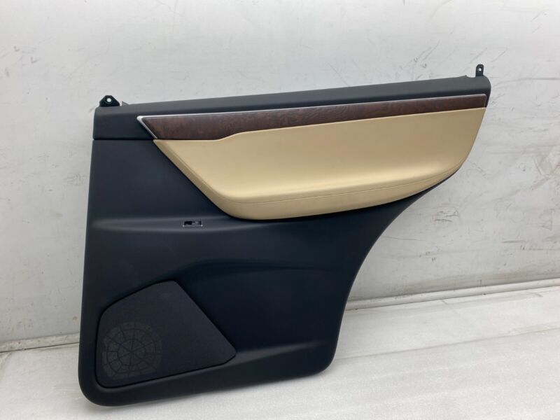 1036642-00-B ⭕ 2016-2020 Tesla Model X Rear Right Carrier Door Panel Trim Pad w/ Card Molding