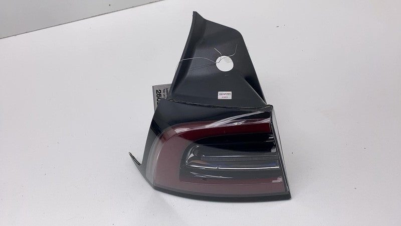 2017-2022 Tesla Model 3 Rear Driver Side Exterior Taillight Outer Tail