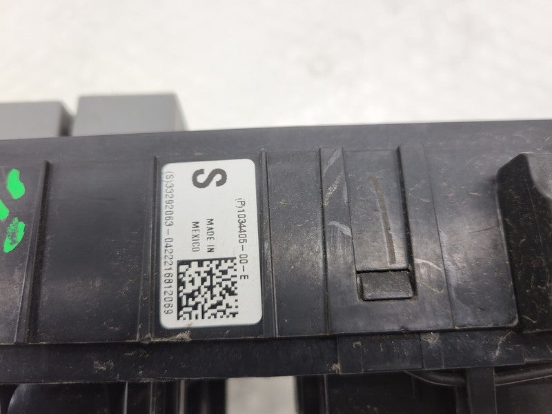 103440500E ⭕16-20 Model S Front Trunk Frunk Engine Bay Under Hood Fuse Box 12V 1034405-00-E