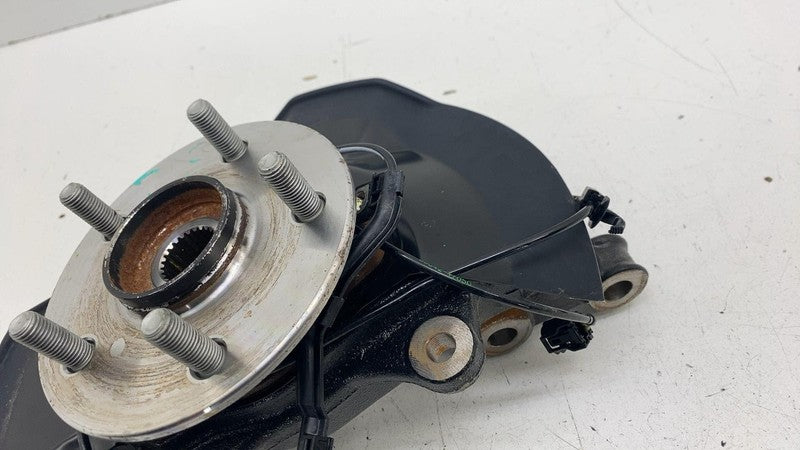 ⭕ 23-24 Toyota Prius Front Right Spindle Knuckle w/ Wheel Hub & Dust S