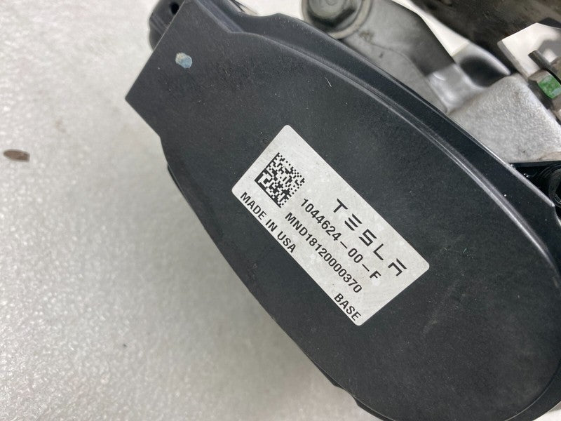 104462400F ⭕ 2017-2025 Tesla Model 3 Rear Right Caliper + Brake Hose Line BASE 1044624-00-F