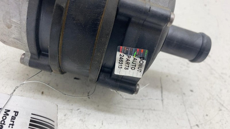 32135207 ⭕ 21-23 Polestar 2 Drive Motor Inverter Cooler Auxiliary Water Pump OEM 32135207