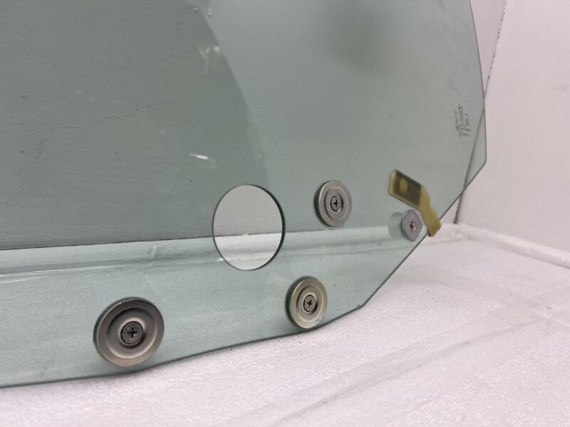 2016-2023 Mazda MX-5 Miata Front Driver Side Door Window Glass Left LH Assembly