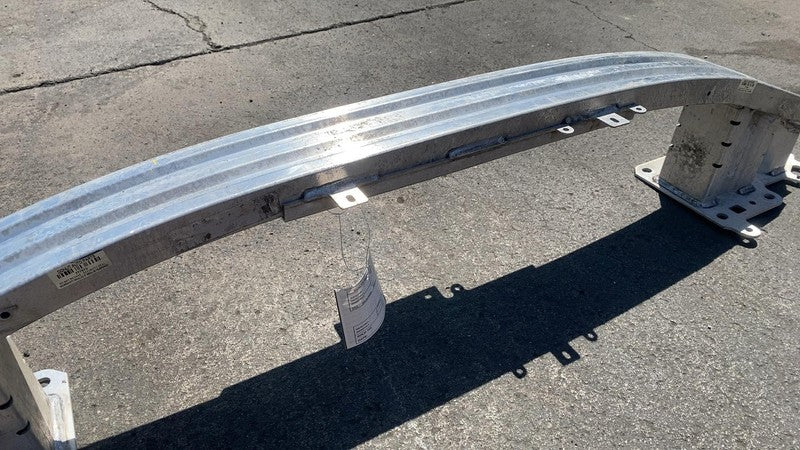 68234255AB ⭕ 17-20 Chrysler Pacifica Front Bumper Reinforcement Impact Beam Bar 68234255AB