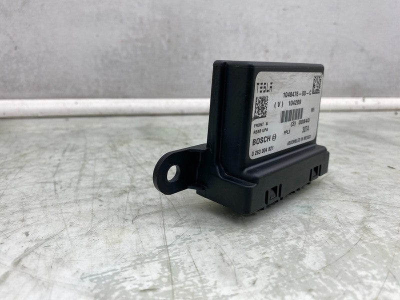 104847600C ⭕ 12-20 Model S ECU Park Distance Assist Control Sensor Module PDC 1048476-00-D