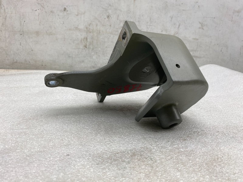 1034558 ⭕ 12-20 Model S Front Passenger Side Motor Mount Right RH - Dual Motor 1034558