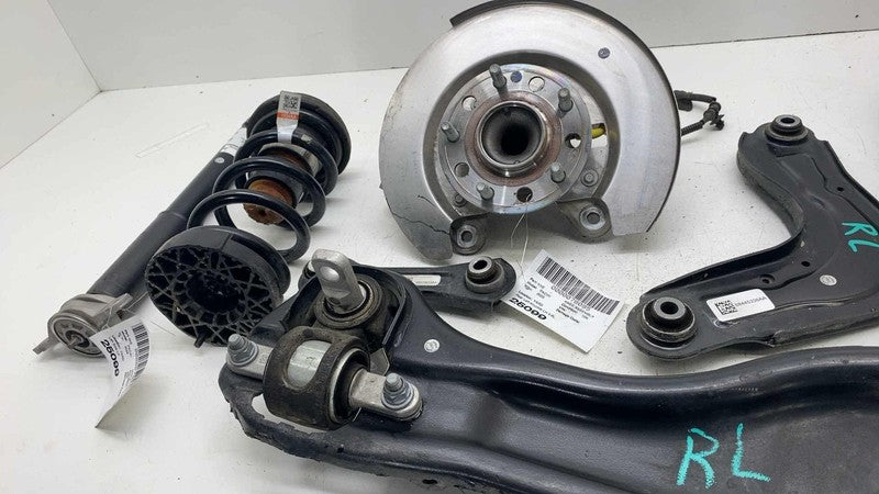 ⭕ 17-25 Chrysler Pacifica Rear Left Spindle Knuckle + Strut + Control