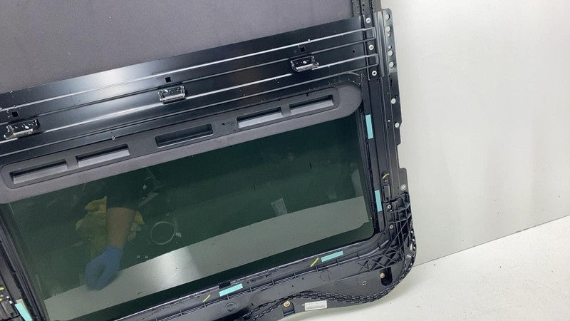 ⭕ 2014-2020 Maserati Ghibli Overhead Roof Sunroof Moonroof w/ Shade &