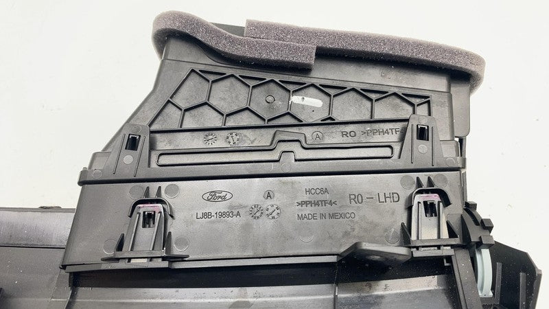 LJ8BR018C19A ⭕ 21-24 Mustang Mach-E Dashboard Center & Right Air Vent Grille LJ8B-R018C19-A