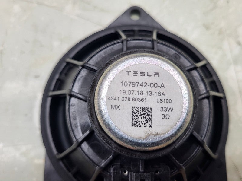 1079742 00 A 2017-2023 Tesla Model S X 3 Y Audio System Speaker Full Range 100MM 1079742-00-A