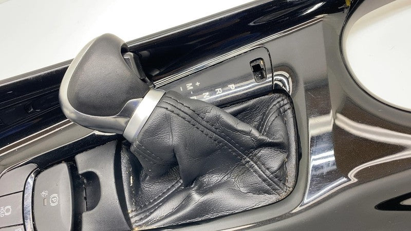 ⭕ 18-22 Toyota C-HR Transmission Gear Shifter Gaiter & Surround Trim A