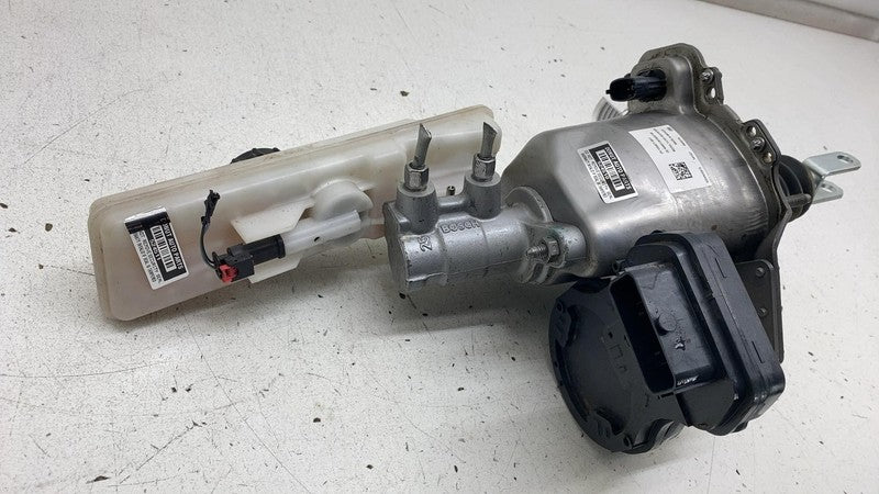 104467199F ⭕ 2017-2023 Model 3 Power Brake Booster Master Cylinder Reservoir 1044671-99-F