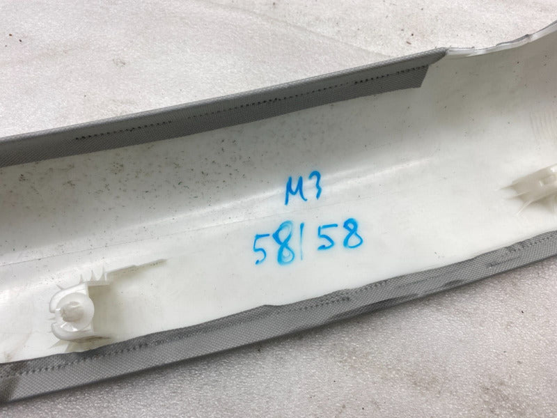 1086269 01 M ⭕ 2017-2022 Tesla Model 3 Passenger Side Rail Trim Cover Right OEM 1086269-01-M
