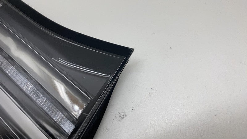 1077401 00 E ⭕ 2017-2023 Model 3 Rear Left Inner Taillight LED Tail Lamp 3-Pin 1077401-00-E