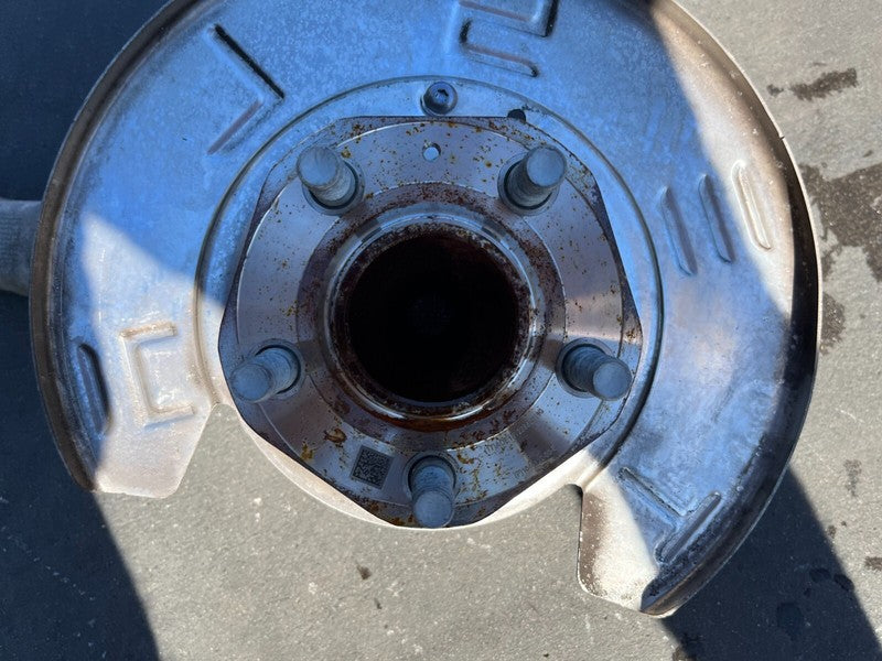 104431600E ⭕17-23 Model 3 Front Right Spindle Knuckle + Hub (150mm Non-Driven) 1044316-00-E