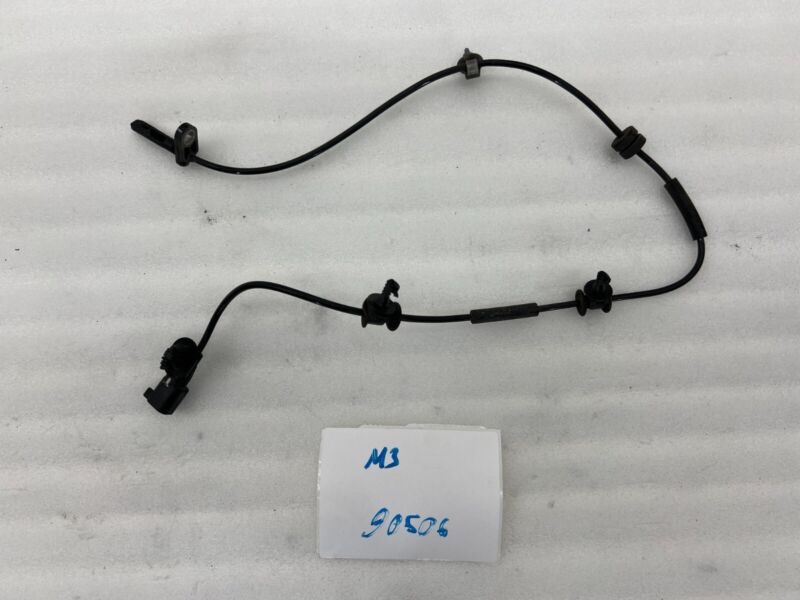 104476100E 2017-2023 Tesla Model 3 Front Left or Right Anti-Lock ABS Wheel Speed Sensor OEM