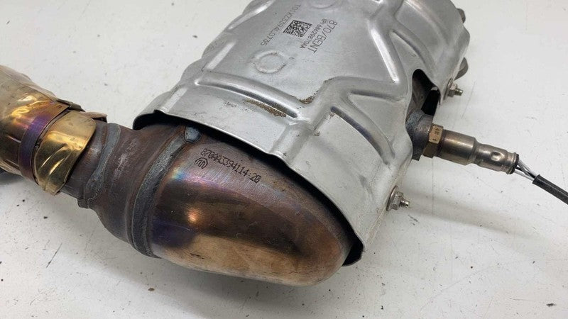 68629870AA ⭕ 2023-2025 Pacifica Exhaust & Catalytic Converter Manifold 10k miles 68629870AA