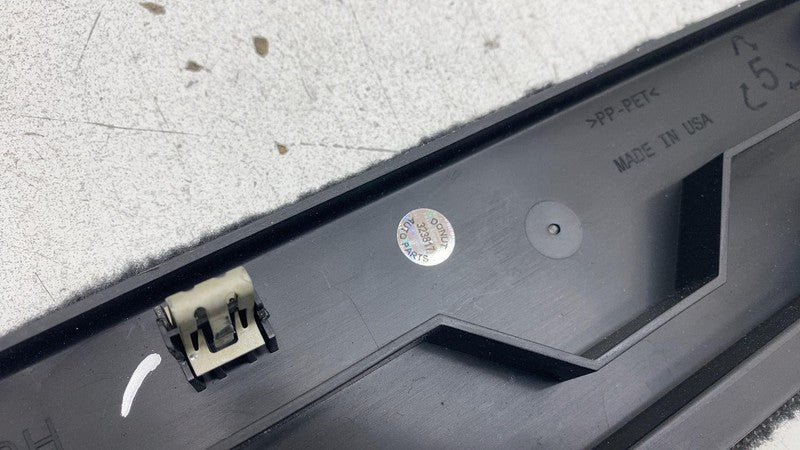 ⭕ 2022-2024 Rivian R1S Rear Right Side Cargo Storeage Lower Floor Carp