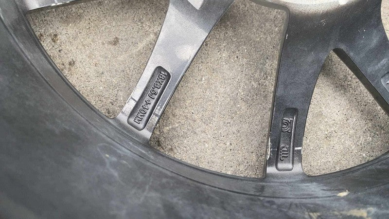 Wheel TESLA MODEL 3 22
