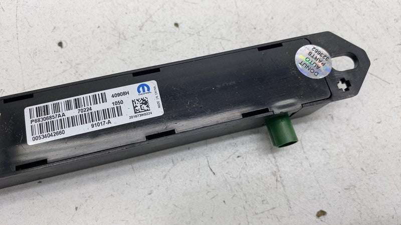 ⭕ 2019-2024 Ram 3500 5th Gen WIFI Antenna Control Module Unit OEM 6830