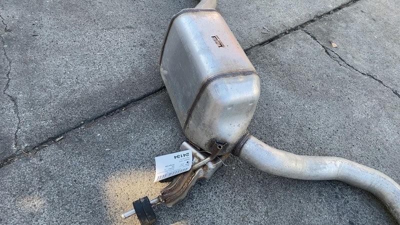 ⭕ 2017-2024 Chrysler Pacifica Exhaust Muffler Pipe & Resonator FWD Assembly OEM