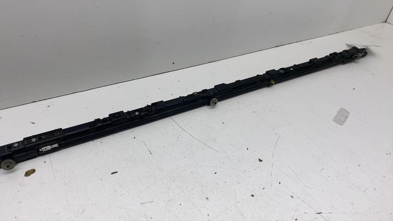 ⭕ 2018-2024 Lincoln Navigator Right Running Board Step Pad Illuminated