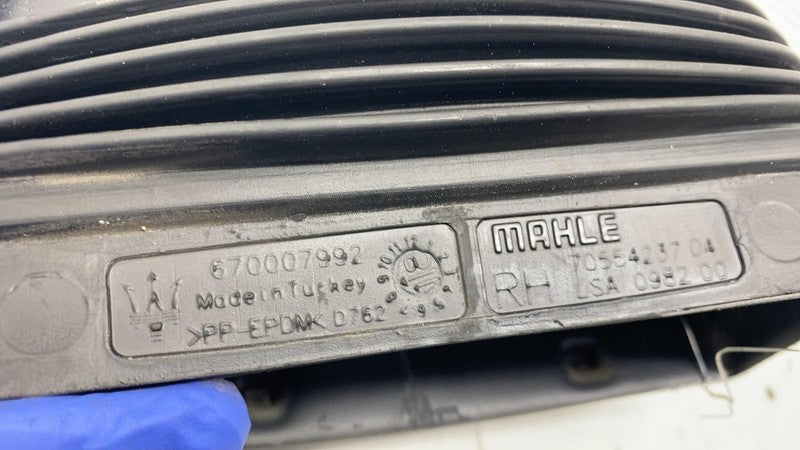 ⭕ 2014-2020 Maserati Ghibli Right Side Air Cleaner Intake Duct Sleeve