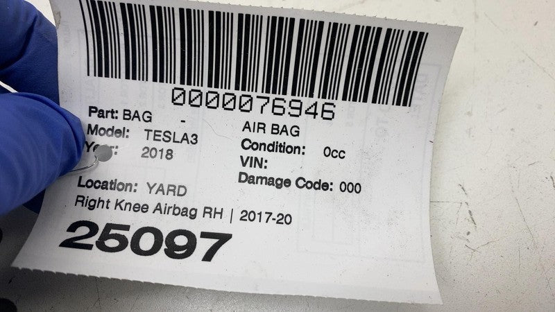 107782600D ⭕ 2017-2023 Tesla Model 3 Right Lower Knee Safety Airbag Module RH 1077826-00-D