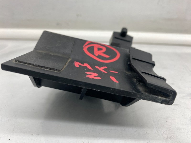 ⭕2020-2024 Tesla Model Y MY Rear Section Rocker Panel Carrier Clip Bracket Right