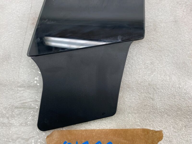 2012-2015 Tesla Model S MS Driver Side B-Pillar Molding Applique Glass Trim Left
