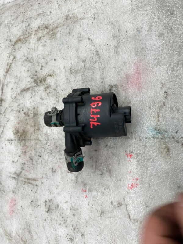 2016-2020 Tesla Model S X Cooling System Auxiliary Water Coolant Pump FWD Assy