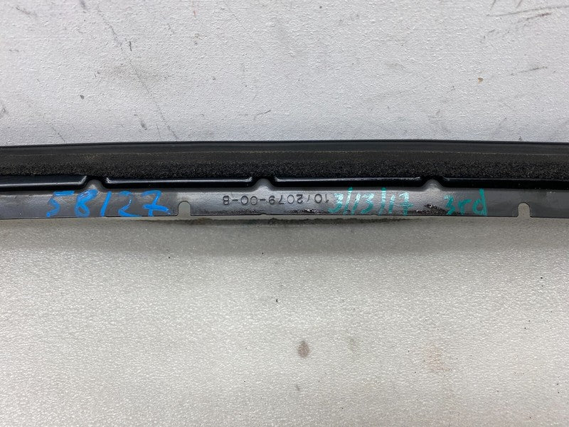 1090636 00 A ⭕ 2016-2022 Model X Rear Upper Falcon Door Glass Seal & Bracket OEM 1072079-00-B