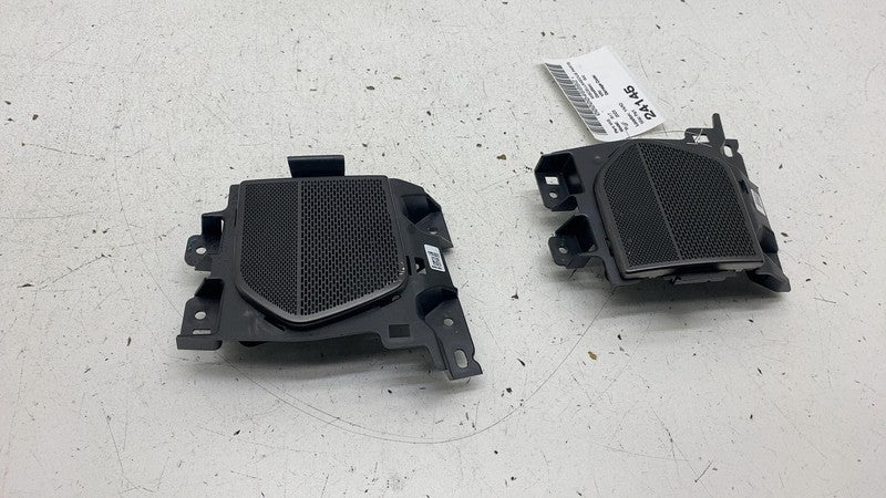 PT00030472F 22-24 Rivian R1S R1T Speaker Tweeter Mid Range Meridian Audio Sound PT00030472-F