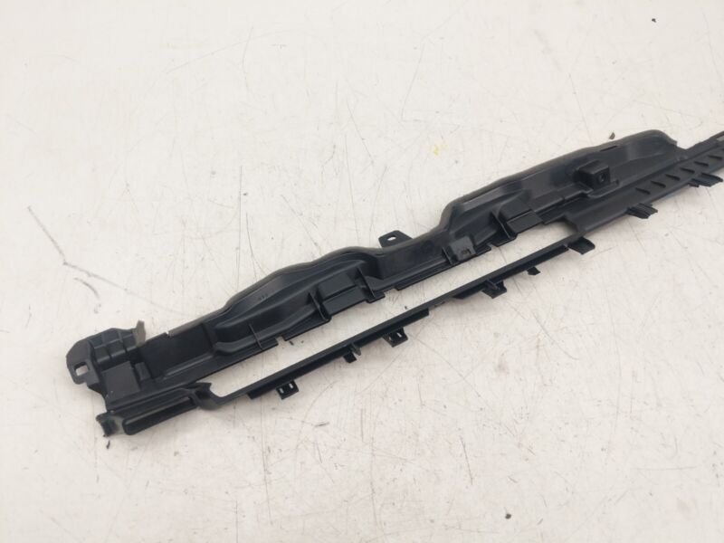 1624716 00 A ⭕ 2017-2022 Tesla Model 3 Y Instrument Panel Blow Finisher Bracket 1624716-00-A
