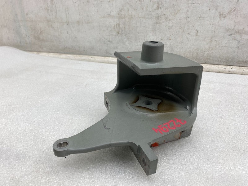 1034558 ⭕ 12-20 Tesla Model S Front Passenger Motor Mount Right RH - Dual Motor 1034558