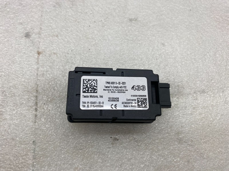 103460100B ⭕12-20 Tesla Model S X Tire Pressure Monitor System Module Receiver 1034601-00-B