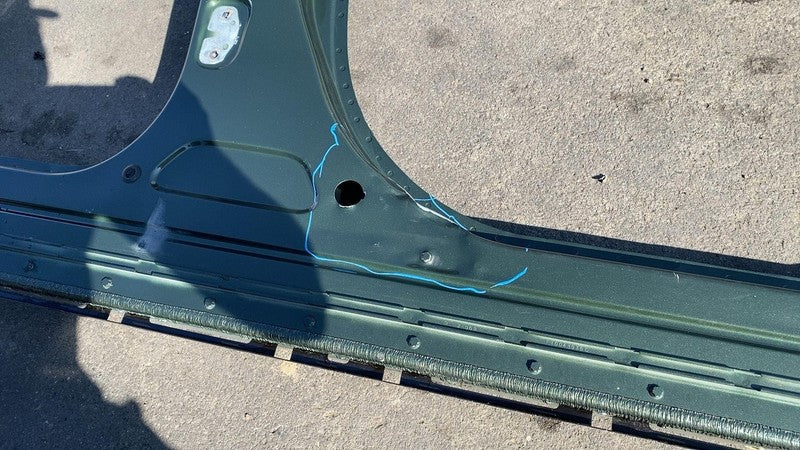 ⭕ 2022 2023 2024 Rivian R1T Passenger Side Rocker Panel Frame Right RH Assembly