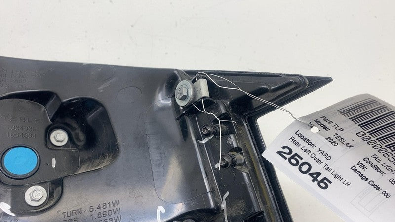 ⭕ 16-20 Model X MX Rear Driver Side Outer Taillight Tail Lamp Left 103